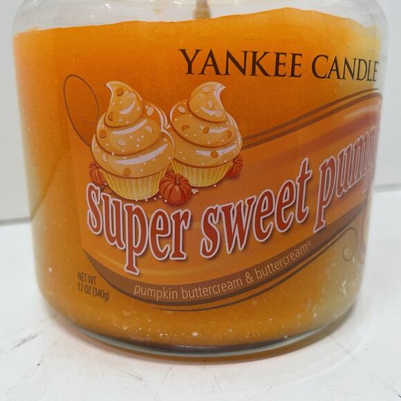 Yankee Super Sweet Pumpkin Swirl Candle Old Stock DISCONTINUED - Picture 2 of 4